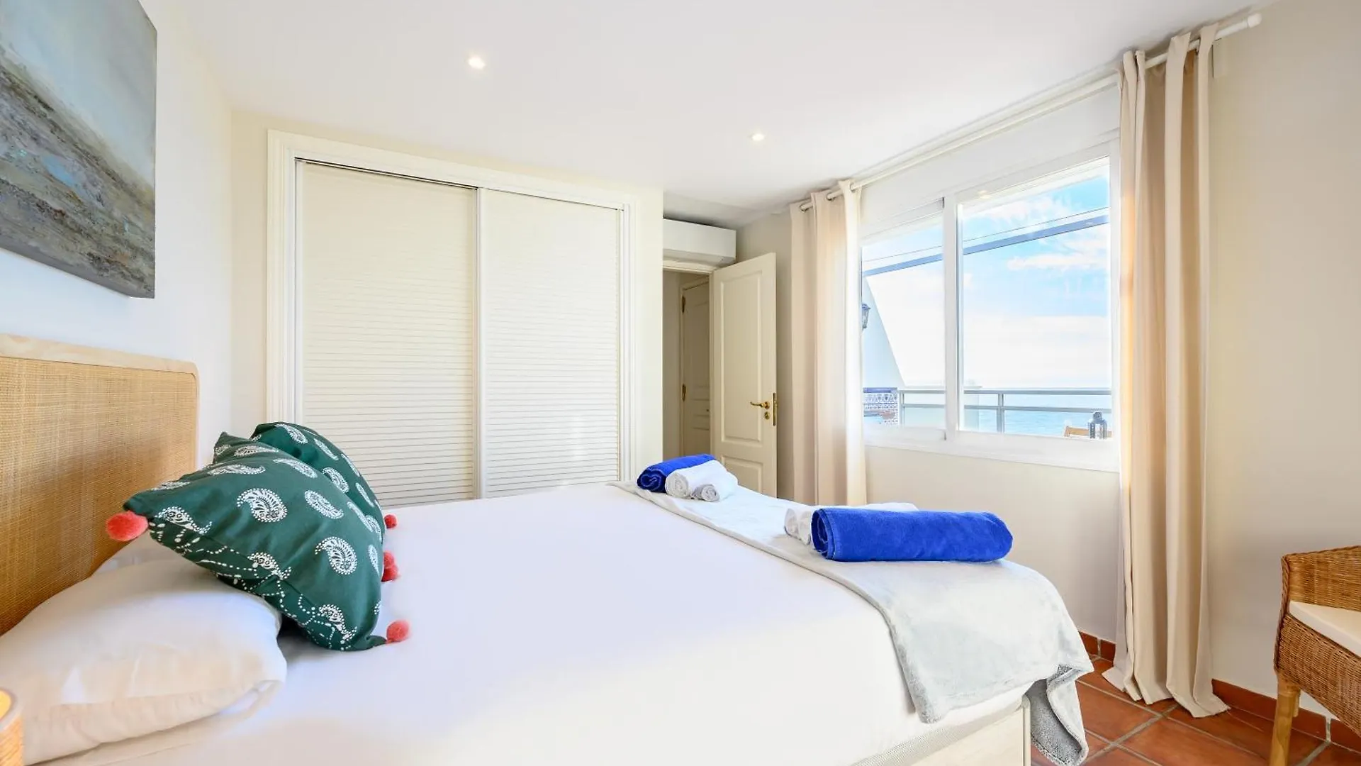 Imperator Sea Views Apartments Marbella