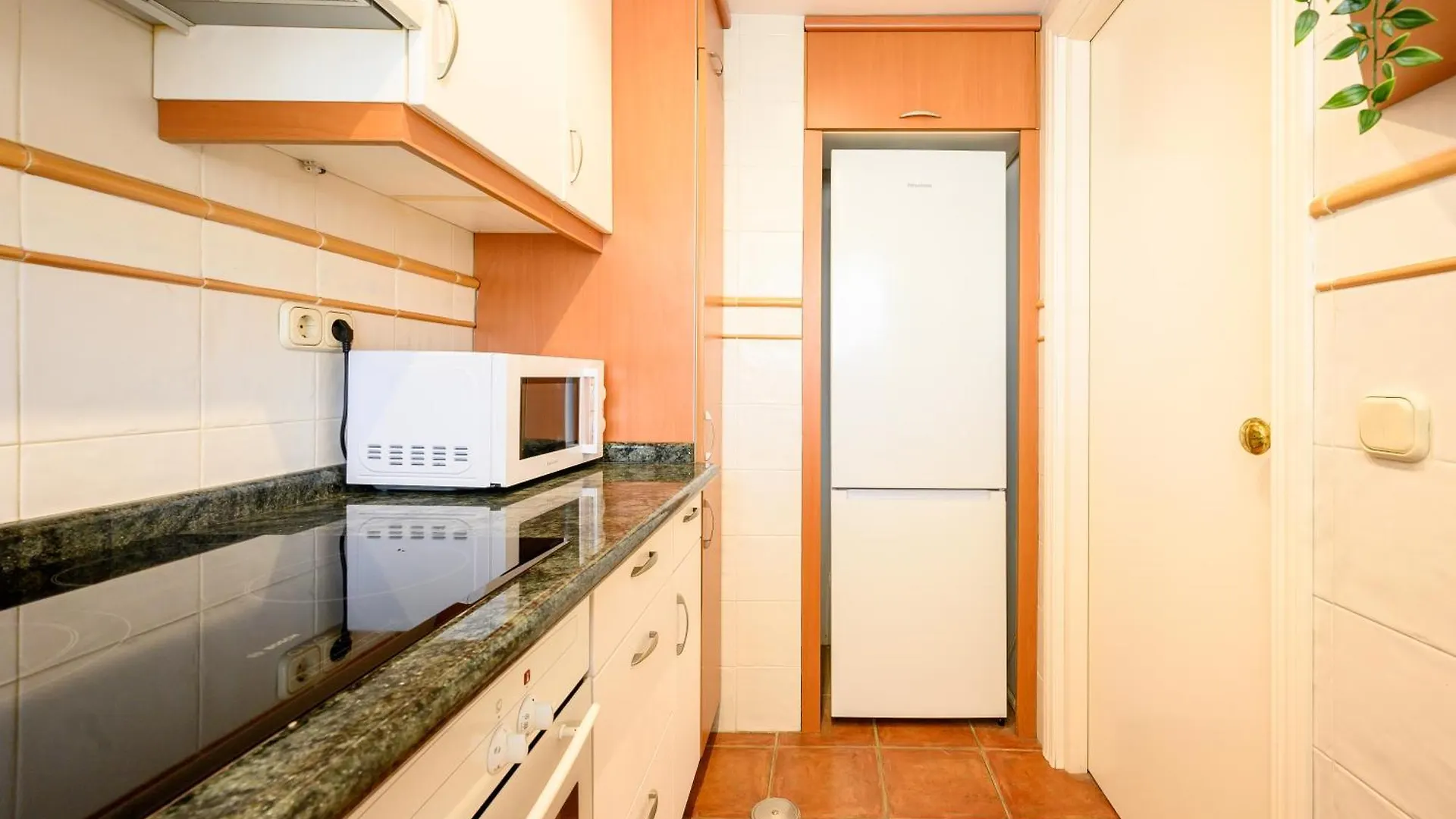 Imperator Sea Views Apartments Marbella Spanien